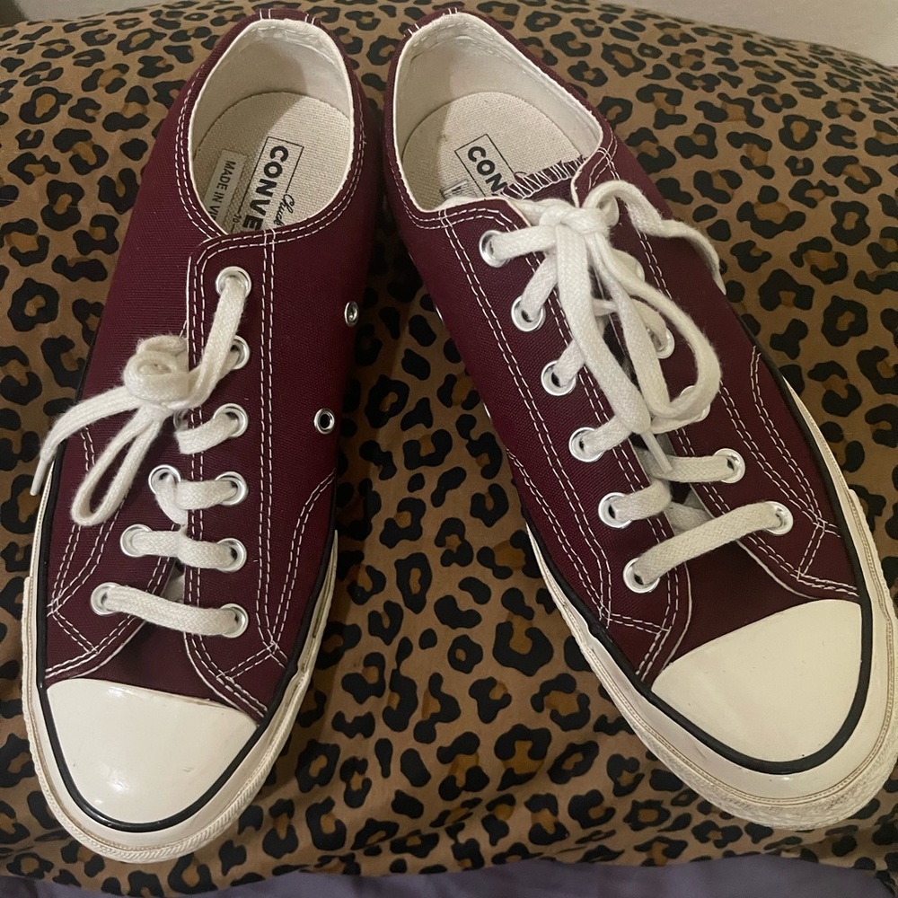 Converse Chuck Taylor All Star Shoreline Slip-On Sneaker - Women's size 9